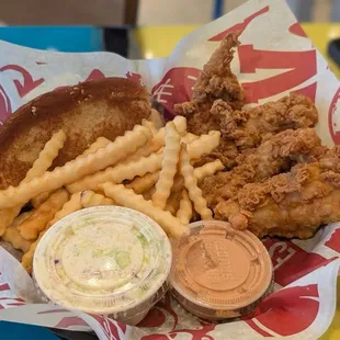Raising canes lutz