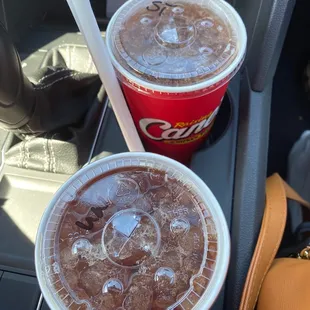 Labeled ST sweet tea and UN unsweet tea! Thanks for going the extra effort!