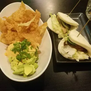 Spicy Tuna Nachos