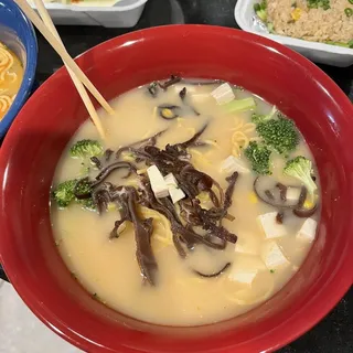 Creamy Vegetarian Ramen