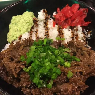 Sukiyaki Beef Rice Bowl with Peruvian Salsa