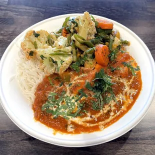 Express Bowl 2 - Chicken, Tikka Masala, Basmati Rice and Sautéed Vegetables in an 8&quot; x 2&quot; Bowl