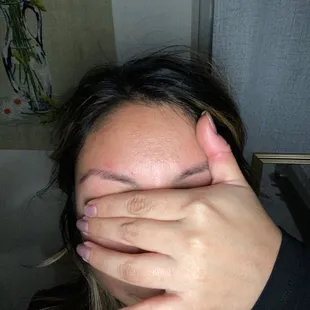 See how she messed up my arch and missing hairs too. So ugly!