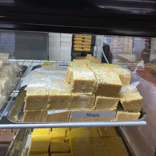 Magaz Burfi