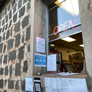 Sign 7 feet above ground in fine print.