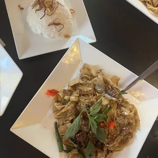 Drunken Noodles