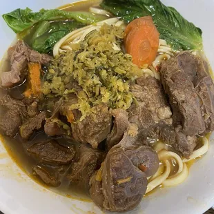 Hong Shao Braised Beef Noodles