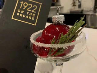 1922 On The Square