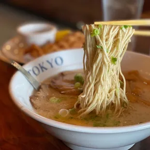 Rakkan Noodles