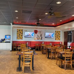 the interior of a restaurant