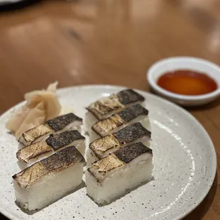 Mackerel Zushi Inarizushi