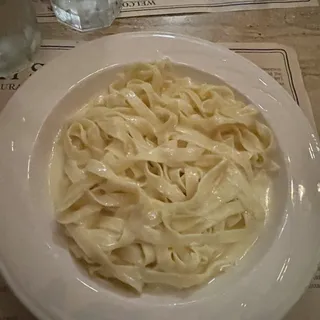 Fettuccini Alfredo