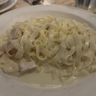 Fettuccini Alfredo with Chicken