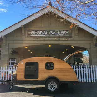 Ramble teardrop outside Global Gallery Coffee Shop
