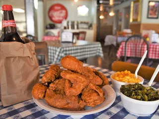 Gus's World Famous Fried Chicken - Louisville