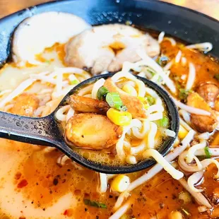 ramen, ramen and noodles, noodle soup, noodle dish, food, noodles