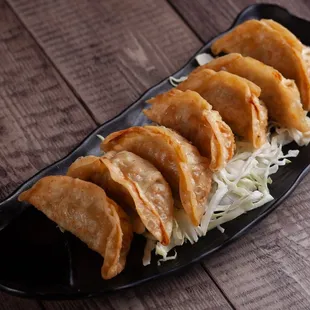 Gyoza (6pcs) - PORK STICKER