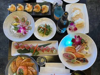 Sushi Hon