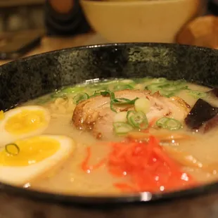 tonkatsu ramen