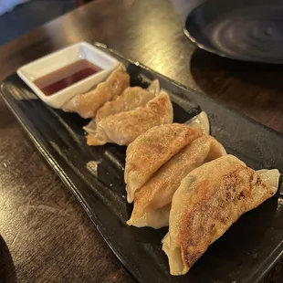 Pork Gyoza - 6 Pieces