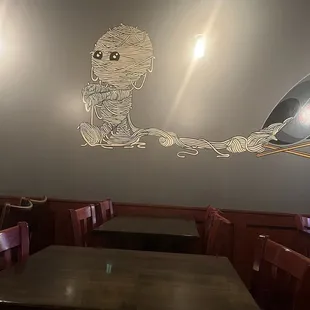 sushi and sashimi, interior