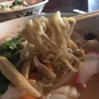 Tom Yum Seafood Ramen