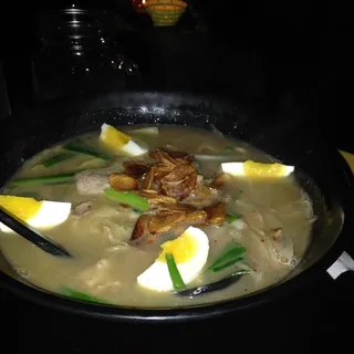Ajo Ramen