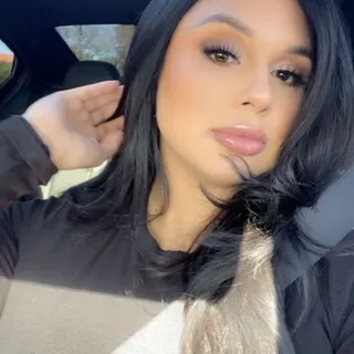 Isabel G.