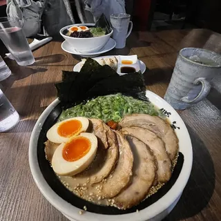 Negi-goma Chashu-men