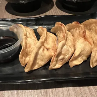 Fried pot stickers