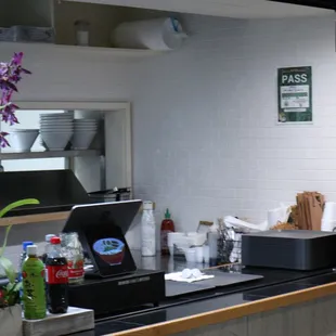 sushi and sashimi, interior