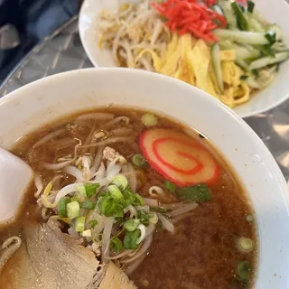 COLD NOODLE（冷麺）