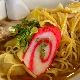 WONTON RAMEN　（雲吞）