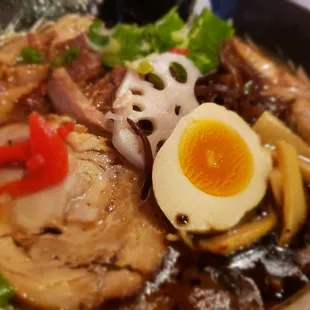 Shoyu Tonkotsu