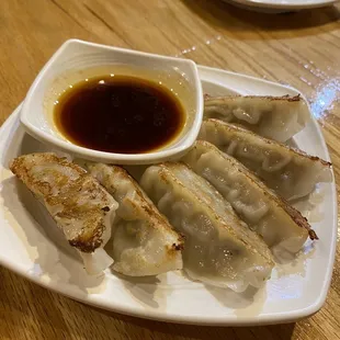 Gyoza