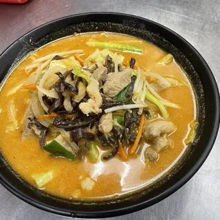 Spicy Miso Tonkotsu Ramen