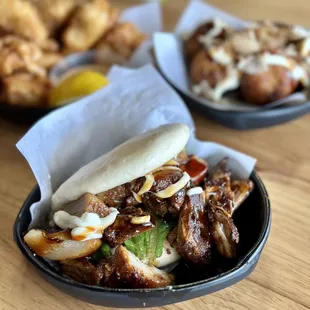 Chashu Bun: a lot of fatty and lean pieces