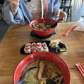 Spicy Tuna Roll (Spicy) (Delivery)