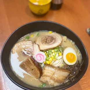Tonkasu ramen