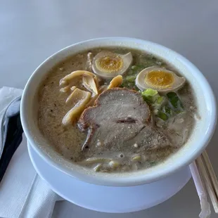 White miso ramen