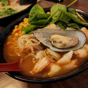 Spicy seafood