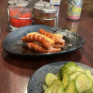 Sotteok sotteok (sausage and rice cake)