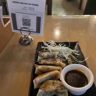 Gyoza