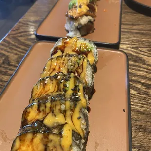 Spicy Tuna and Dragon roll