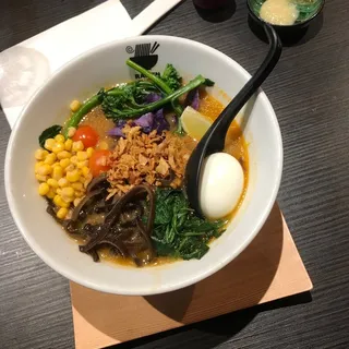 Spicy Vegan Miso Ramen*