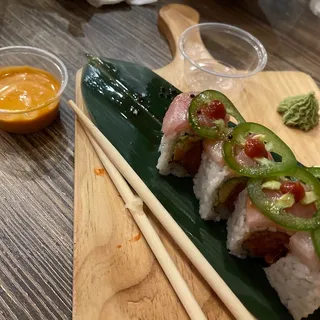 Angrytail Roll