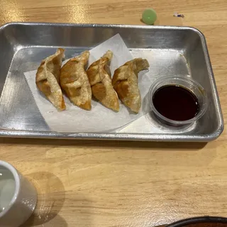 5 PCS Gyoza