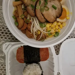 Spam Musubi (2 Pieces)