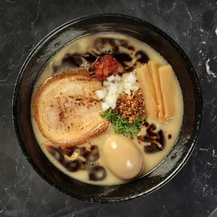 Kuro (black garlic oil )Tonkotsu ramen