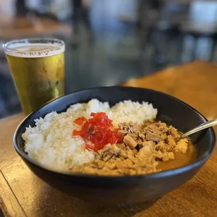 Curry rice and a thirst-quenching Sapporo.
